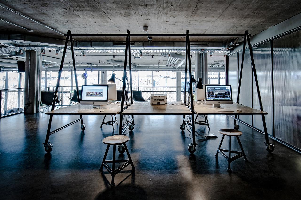 Dock Inn Hostel Warnemuende ロストック エクステリア 写真